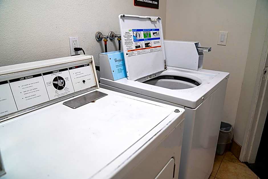 OYO Hotel Hermiston OR, Downtown