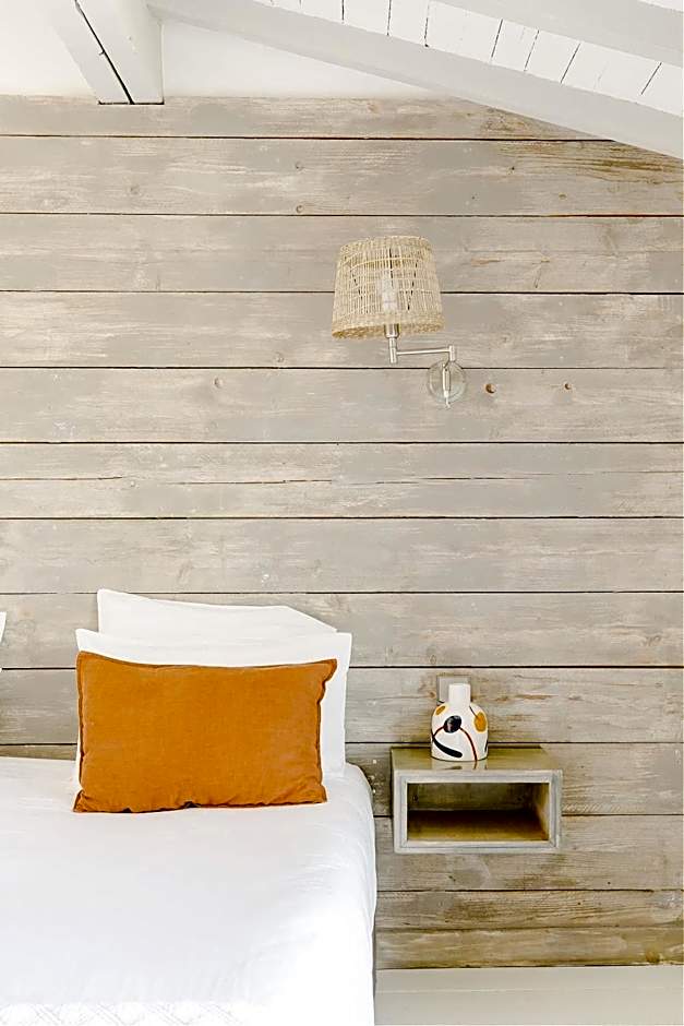 Hotel Restaurant Les Arnelles