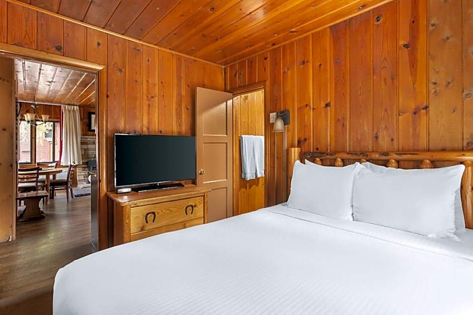 Kohl's Ranch Lodge