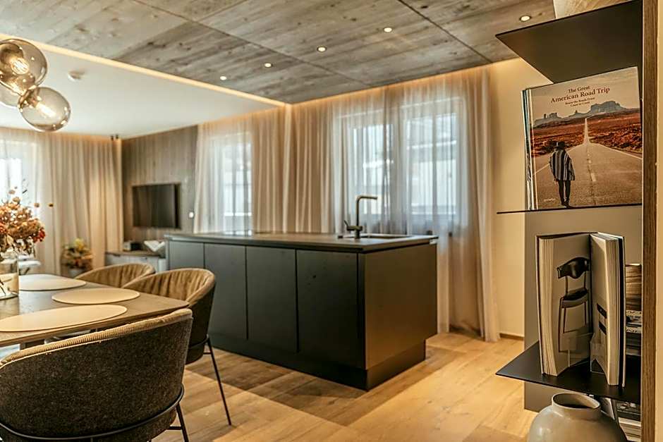 The Black Eagle Luxury Appartements