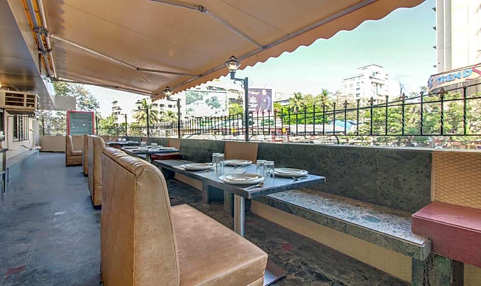 Treebo Cruz Royale Santacruz West