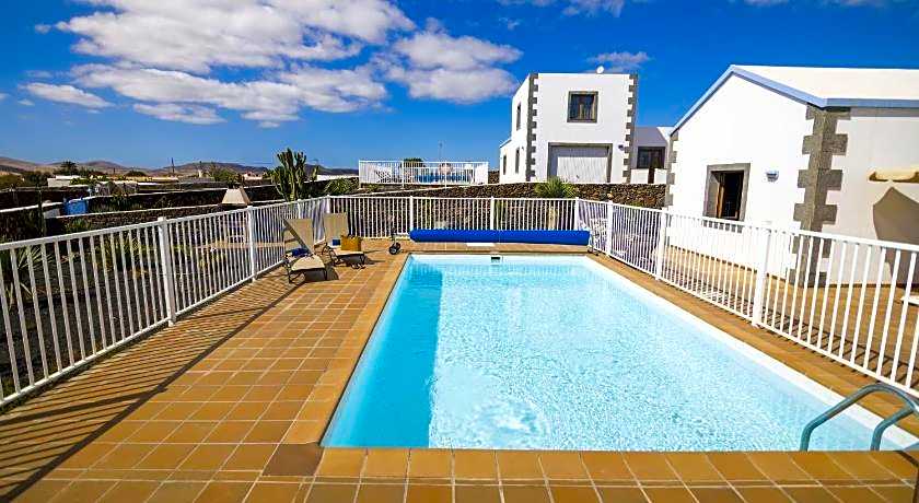 Villas & Apartamentos Tao Mazo