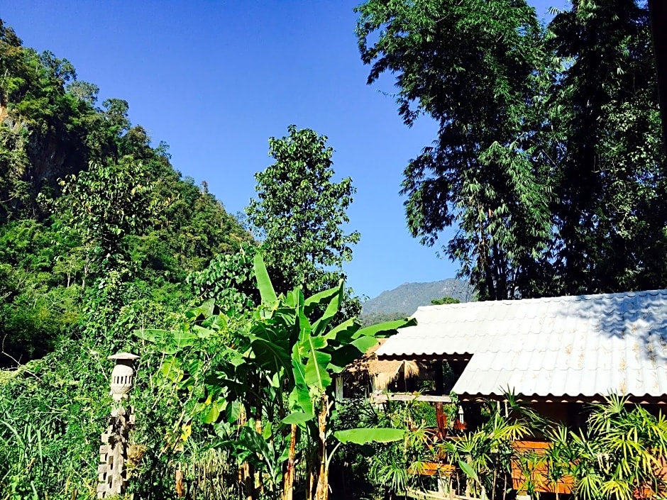 Chiang Dao Hut