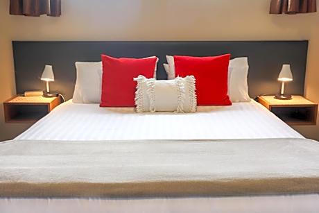 Executive One-Bedroom Apartment