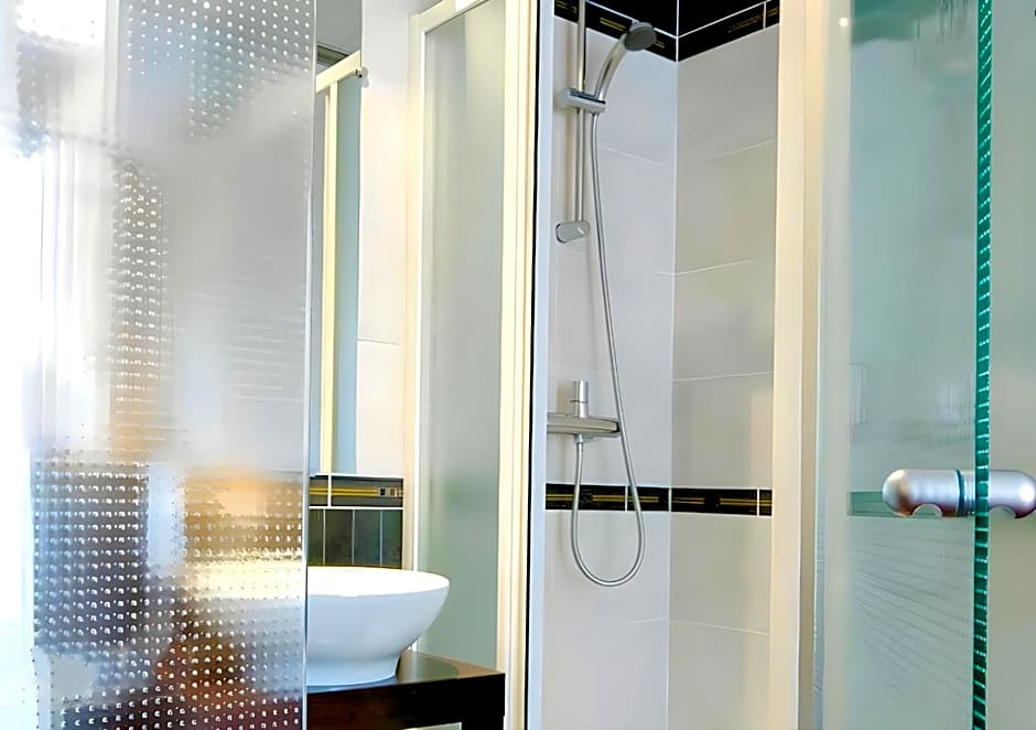 Hotel De L'Exposition - Tour Eiffel