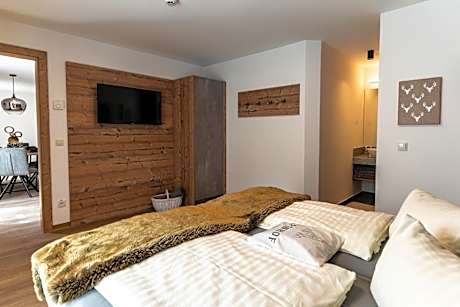 One-Bedroom Apartment with Balcony