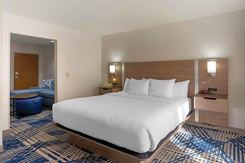 Comfort Inn & Suites Hot Springs Midtown
