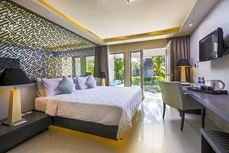 DELUXE ROOM - DOUBLE BED