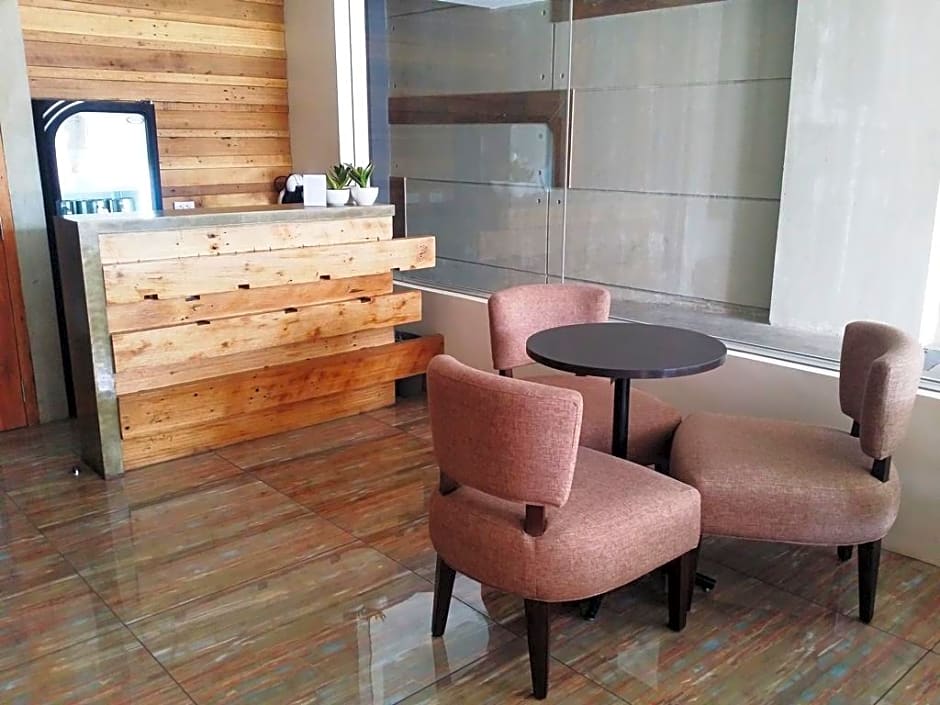 Cebu R Hotel - Mabolo