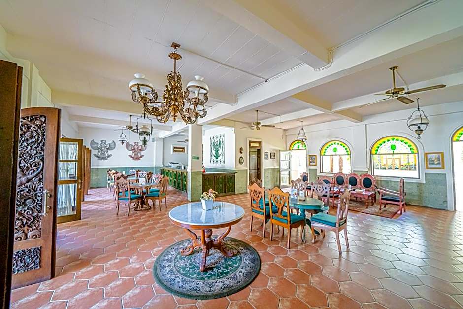 Pitaloka Hotel Sanur By DeWizZ Management