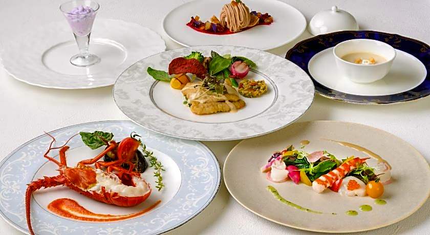 Toba Hotel International