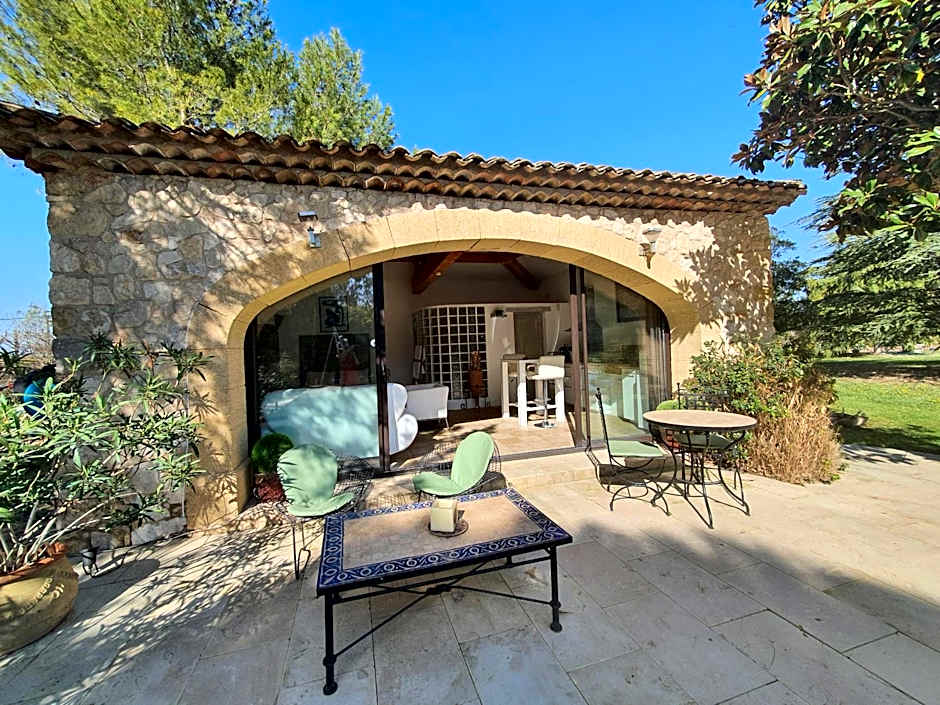 Mas au C¿ur de La Provence & SPA