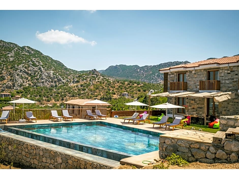 Alice Tatil Evi