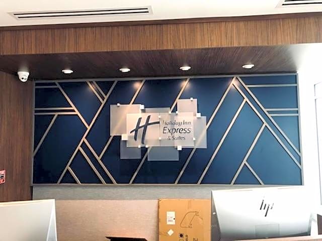 Holiday Inn Express & Suites - Little Rock Downtown By IHG