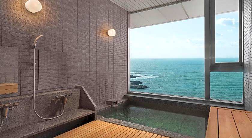 Nanki-Shirahama Marriott Hotel