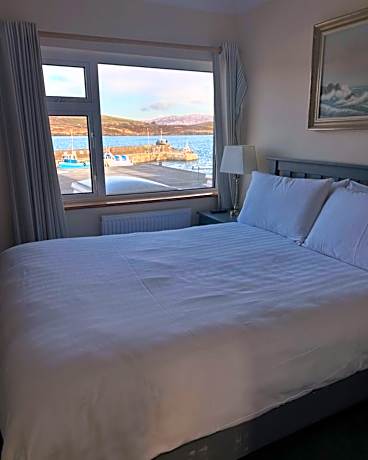 Oliver's Seafood Bar