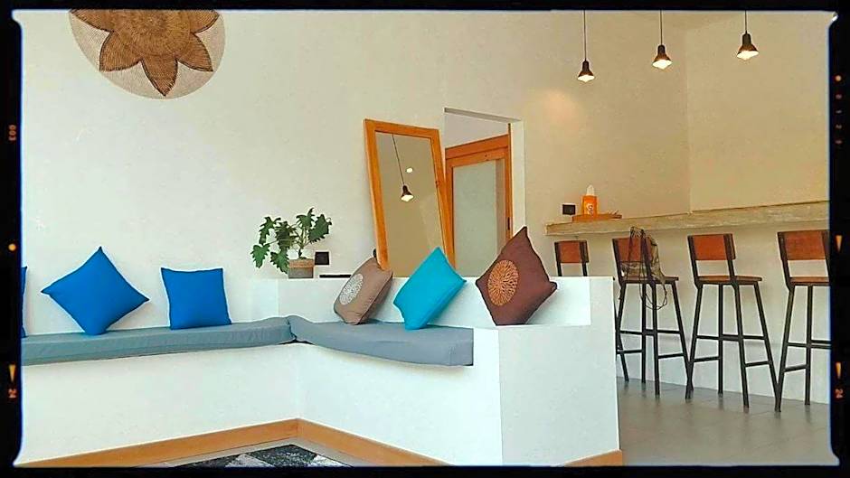 Villa Green House A tropical central 2-BR villa