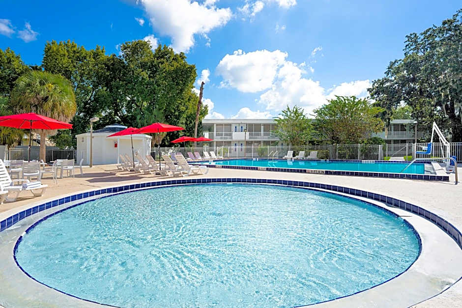 Baymont by Wyndham Orlando Lake Buena Vista South