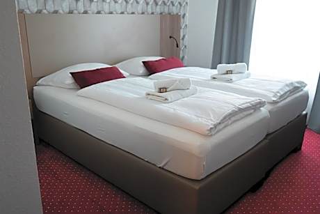 Double Room with Extra Bed