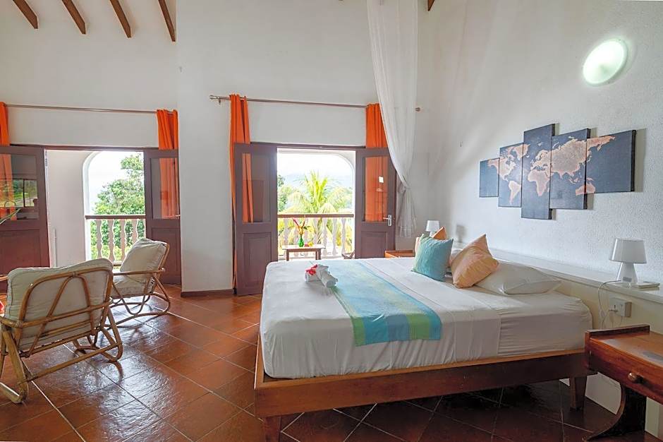 La Residence Villas & Studios