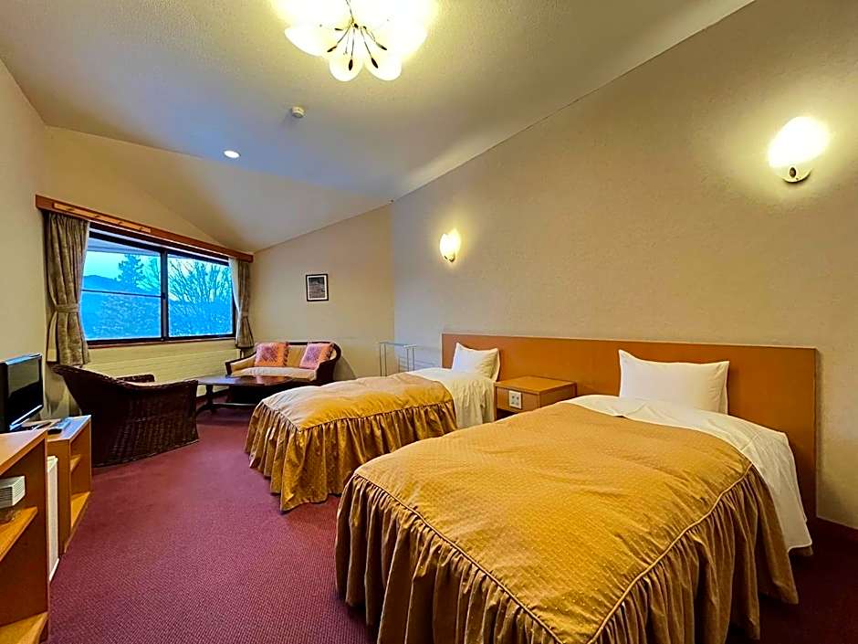 ペンション湖風 KOFU a lodging accommodation