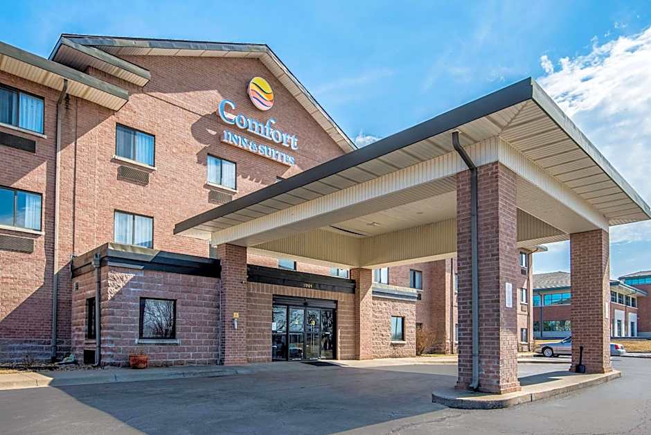 Comfort Inn & Suites Lees Summit -Kansas City