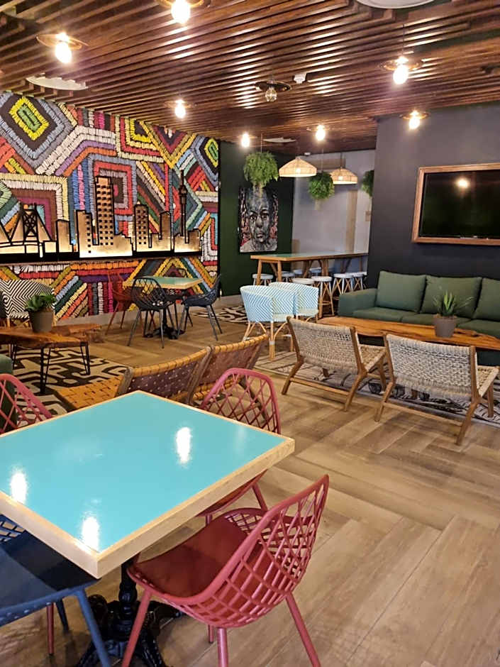 Signature Lux Hotel by ONOMO - Sandton