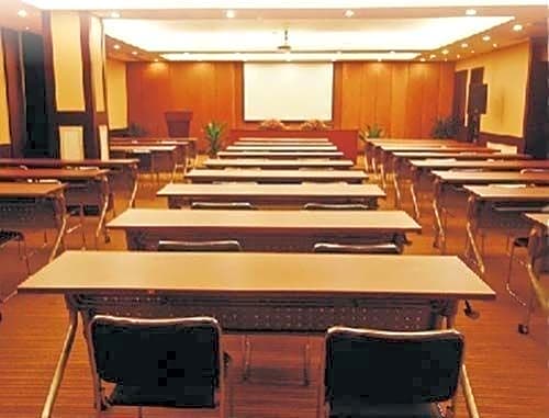Gardford International Hotel