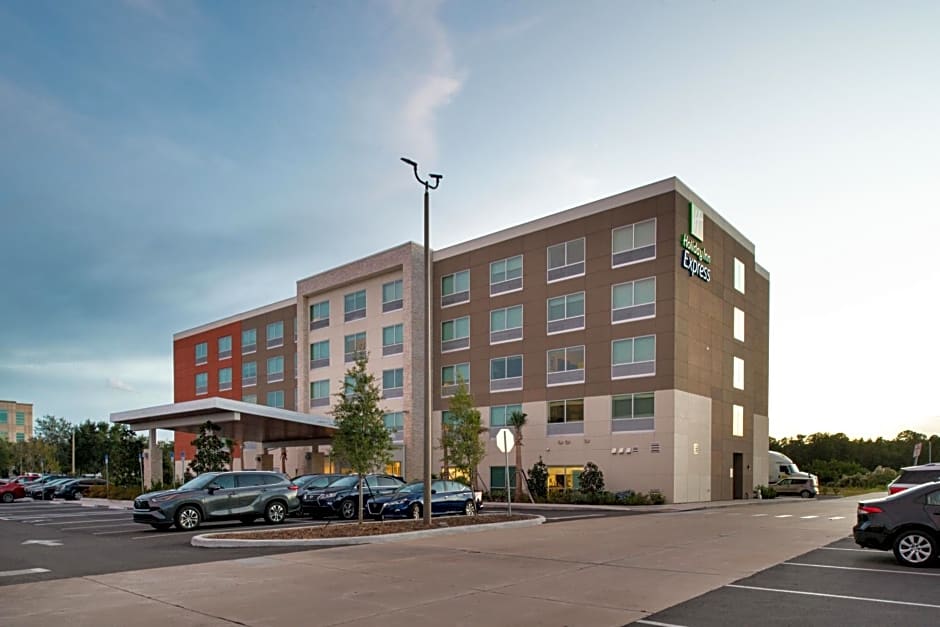 Holiday Inn Express Orlando - South Park, an IHG Hotel