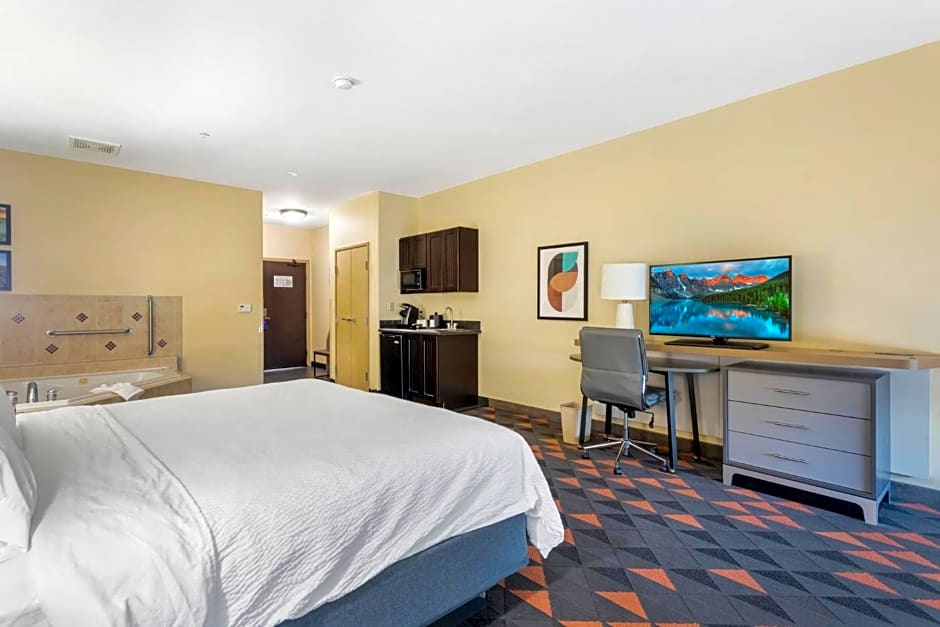 Holiday Inn Hotel & Suites Waco Northwest By IHG