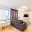 Q17 Apartments Rynek