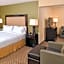 Holiday Inn Express Woodland By IHG