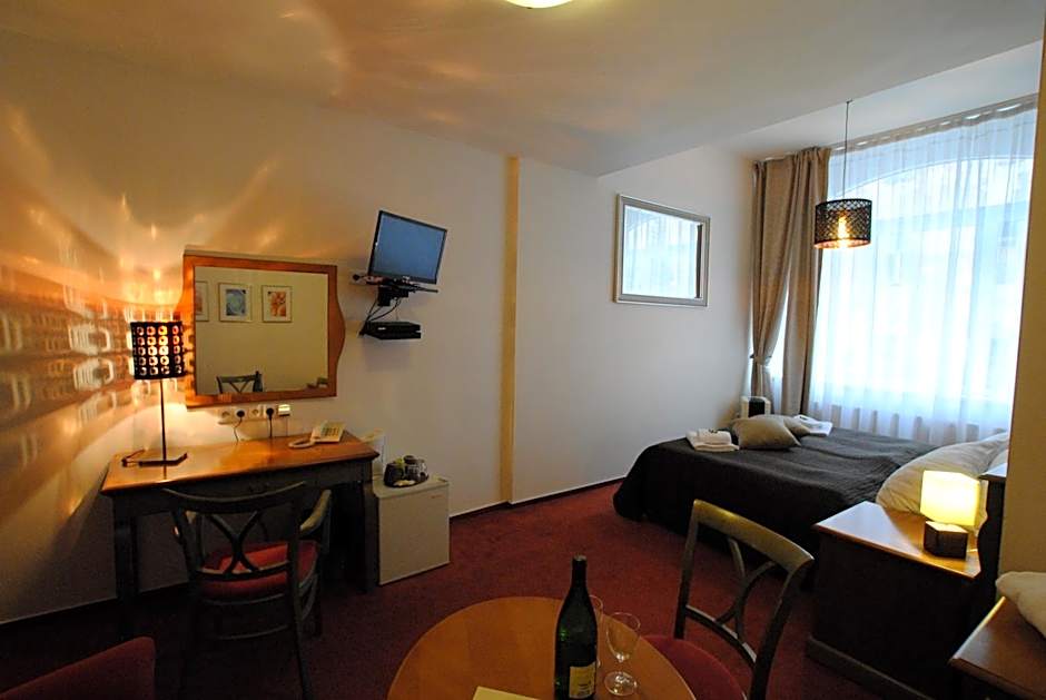 Hotel Augustus Et Otto