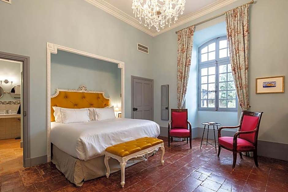 Château de Collias - Maison de Vacances