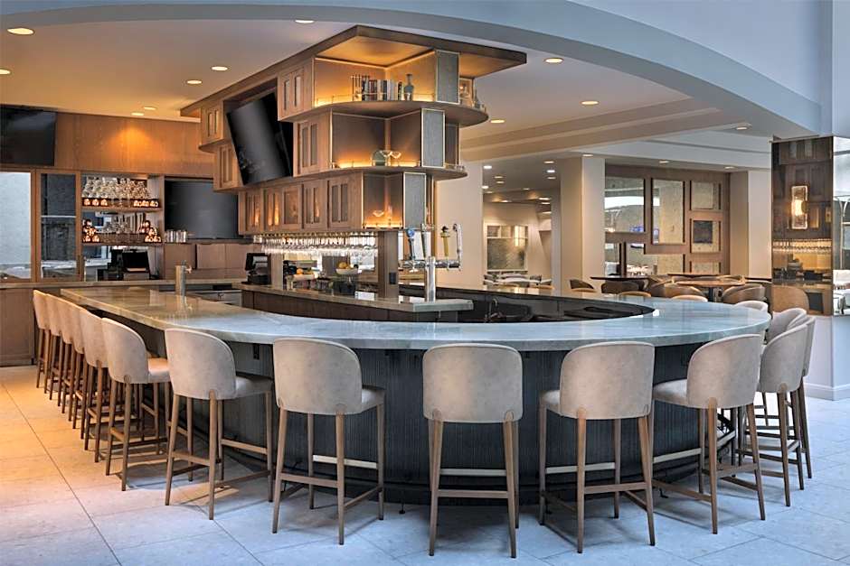 Embassy Suites by Hilton San Marcos Hotel Conference Center