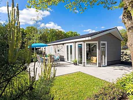 Chalet in a holiday park Park De Veluwe