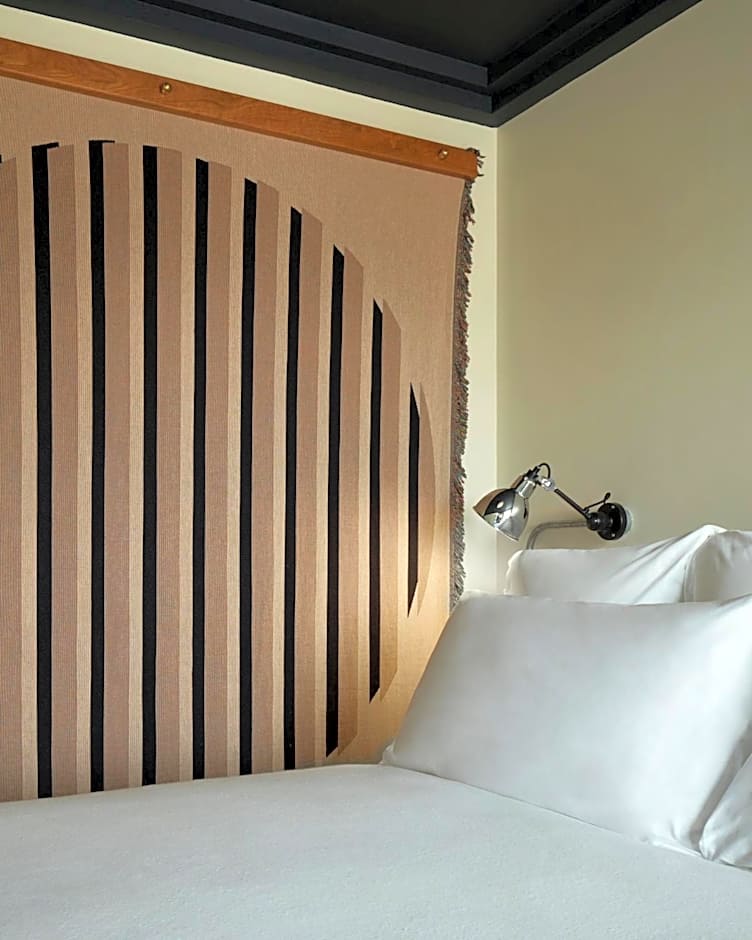 One Hundred Shoreditch