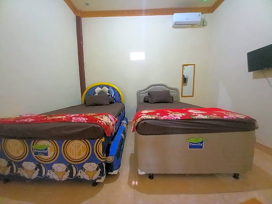 OYO 90731 E-kreasi Home