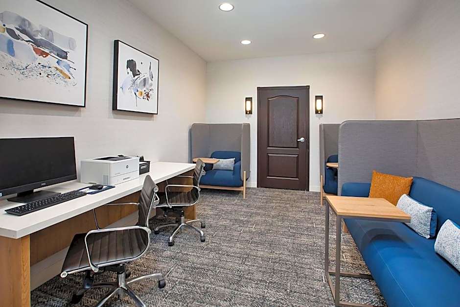 Staybridge Suites Bismarck By IHG