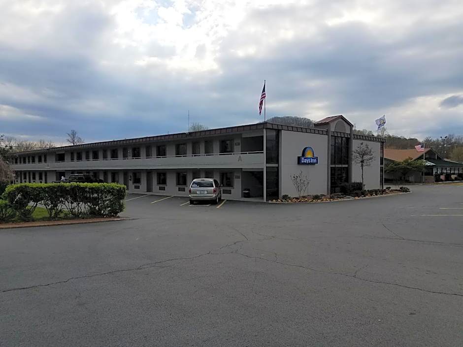 Days Inn by Wyndham Oak Ridge Knoxville