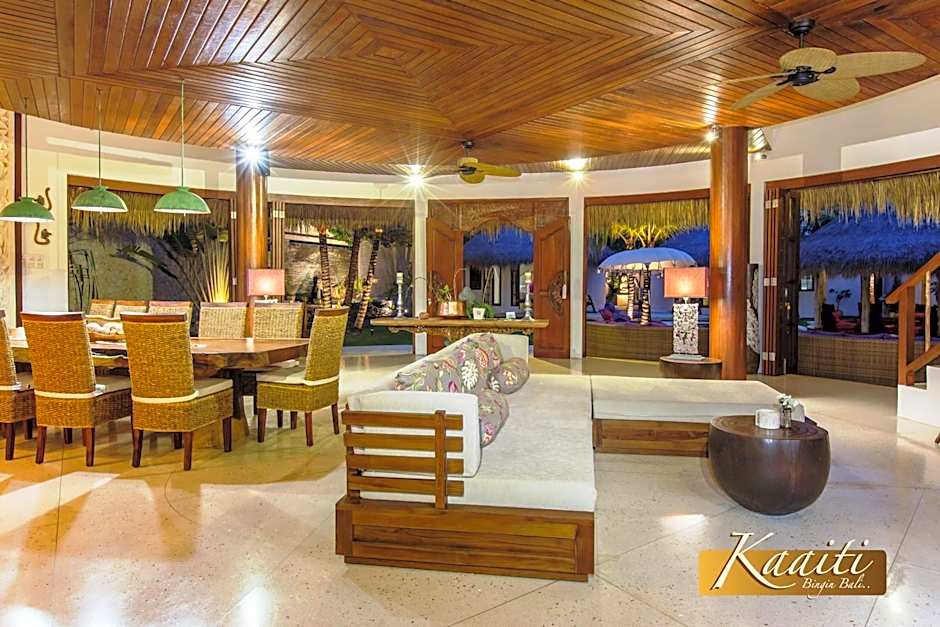Villa Kaaiti