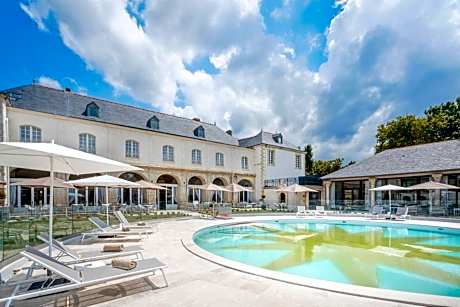 Abbaye De Villeneuve