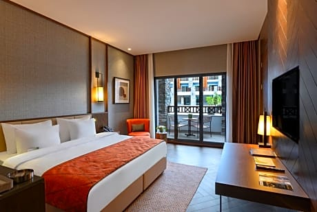 Deluxe Room with King Size Bed,Court Yard View