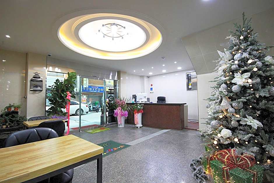 Business Hotel Busan Station