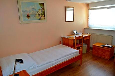 Single Room with Shower