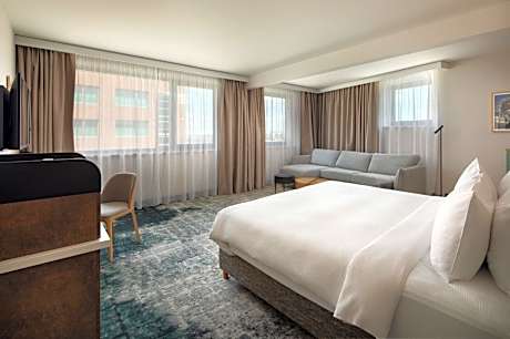 King Bed Deluxe with sofa bed