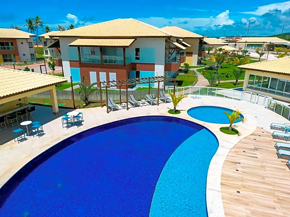 Apartamento em condomínio com passeio incluso