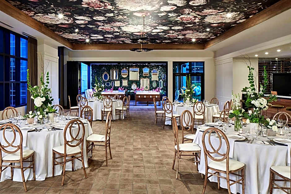 AC Hotel by Marriott Greenville