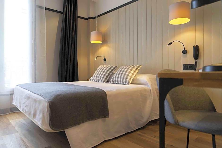 Hotel SUB