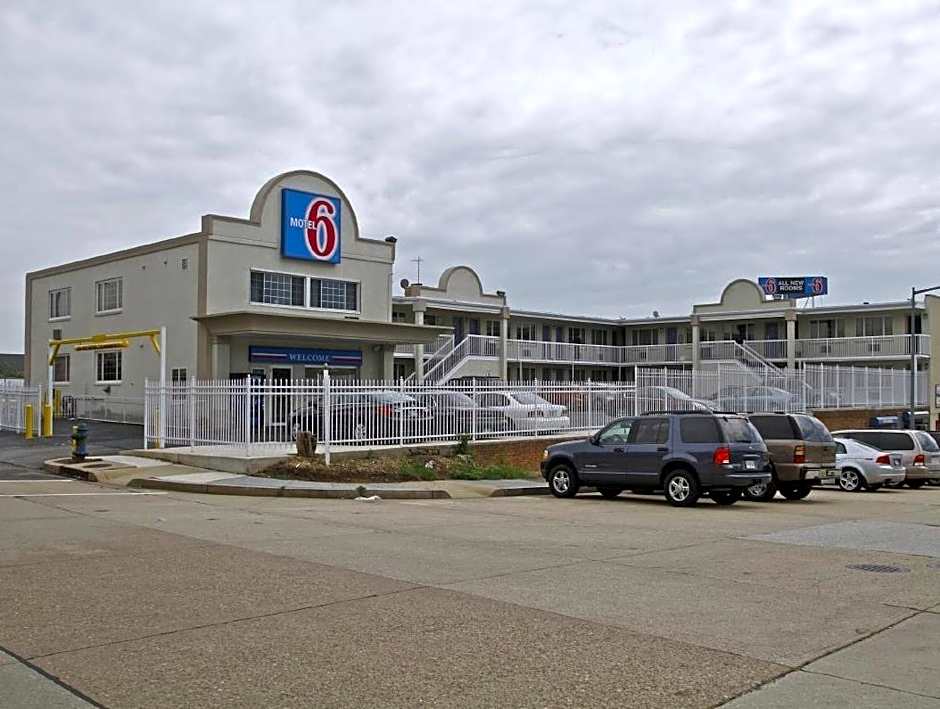 Motel 6-Washington, DC - Convention Center